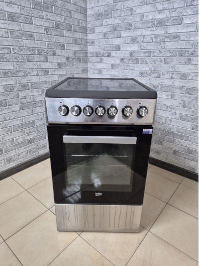 Плита электрическая Beko FSS 57100 GX